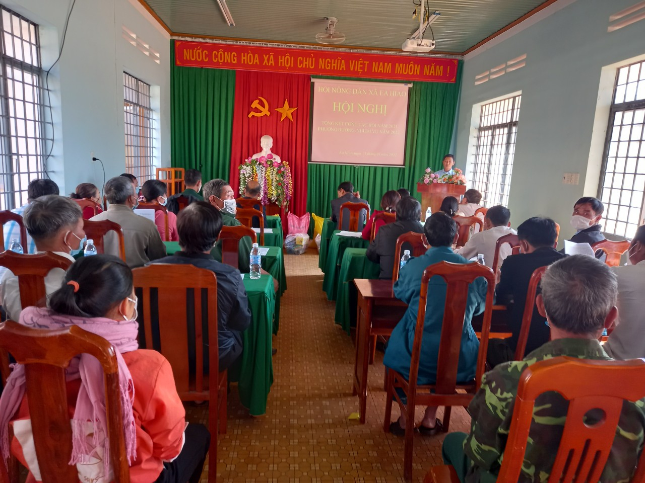 Hội Nông dân xã Ea Hiao tổ chức Hội nghị tổng kết công tác hội và phong trào nông dân năm 2021